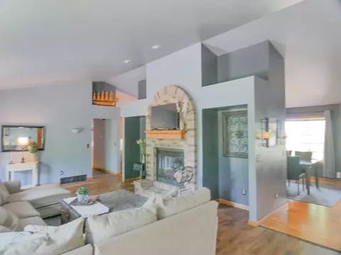 w4015 Devine Drive, Appleton, WI 54913 photo 10