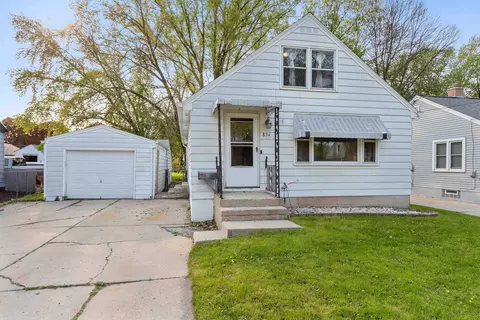 834 Nicolet Ave, Green Bay, WI 54304
