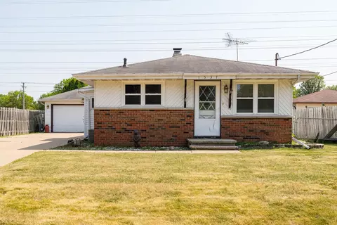 1537 E Roeland Ave, Appleton, WI 54915