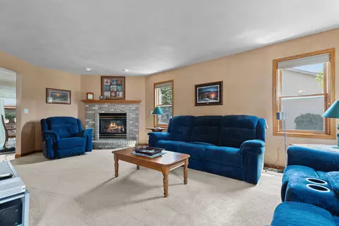 w6826 Hazelnut Lane, Appleton, WI 54915 photo 8