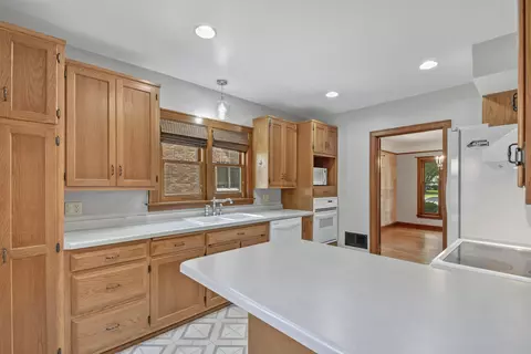 811 S Summit St, Appleton, WI 54914 photo 11