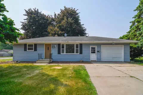 1642 Eastman Ave, Green Bay, WI 54302