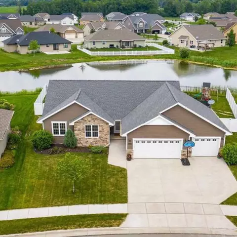 2924 Fox Tail Ln, Menasha, WI 54952