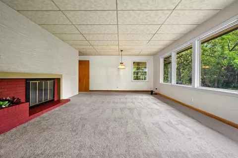625 E Marquette St, Appleton, WI 54911 photo 3
