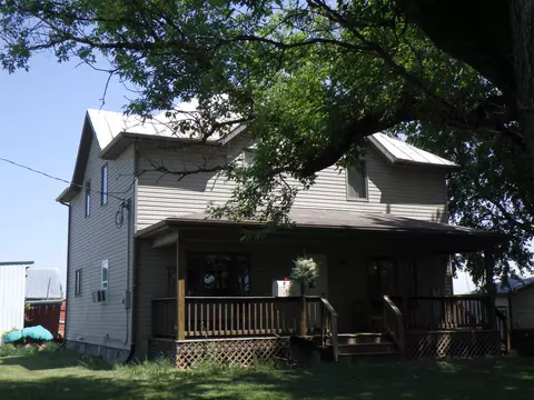 e5760 County Road C, Marion, WI 54950