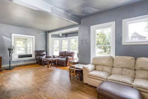 845 E College Ave, Appleton, WI 54911 photo 6
