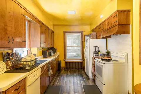 845 E College Ave, Appleton, WI 54911 photo 10