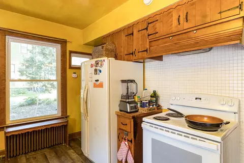 845 E College Ave, Appleton, WI 54911 photo 9