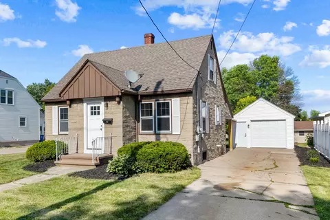 628 Taylor St, Little Chute, WI 54140
