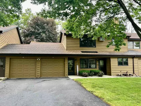 921 Babcock St #12, Neenah, WI 54956