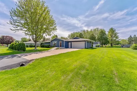 1269 Tammy Rd, Oshkosh, WI 54904