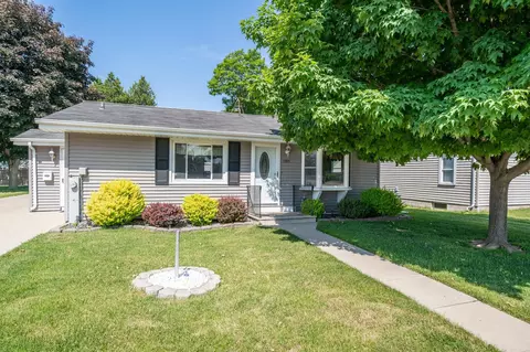 1705 Crooks Ave, Kaukauna, WI 54130
