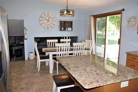 n151 Barberry Lane, Appleton, WI 54915 photo 7
