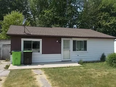 515 Memorial Dr, Chilton, WI 53014