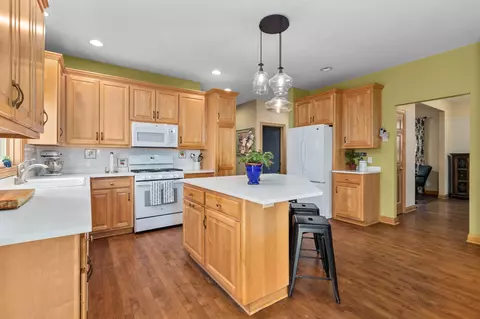 501 E Carrington Ln, Appleton, WI 54913 photo 7