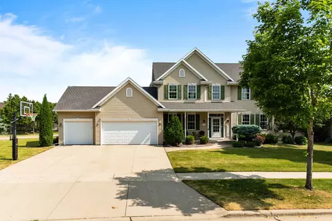 232 E Stratford Ln, Appleton, WI 54913