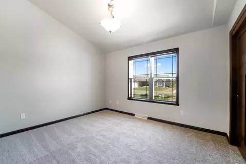 4868 N Vincent Dr, Appleton, WI 54913 photo 12