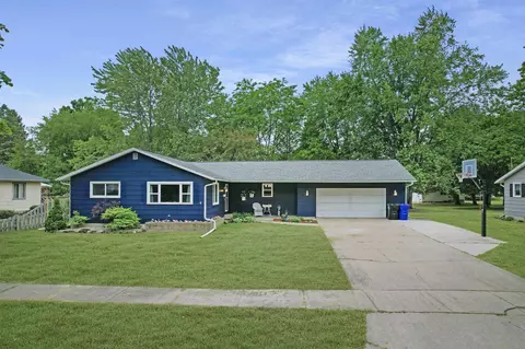 451 S Wells Ave, Peshtigo, WI 54157