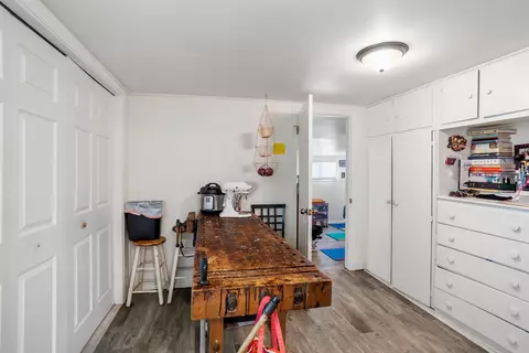 2313 S Jefferson St, Appleton, WI 54915 photo 9