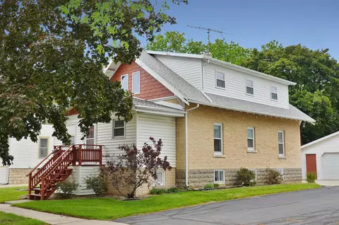 227 Rose Ave, Fond Du Lac, WI 54935