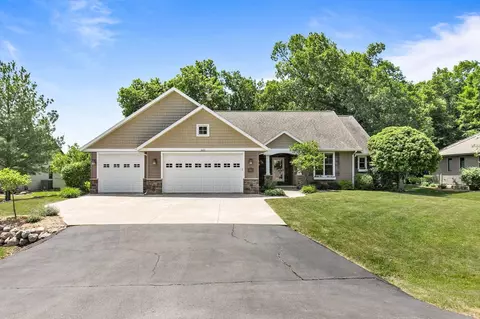 4171 Westview Ln, Oshkosh, WI 54904