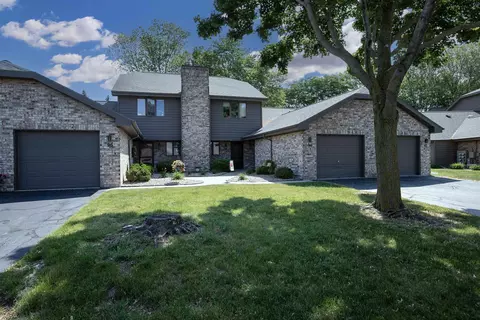 92 Spencer Village Ct, Appleton, WI 54914