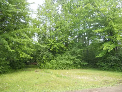 Firelane 1, Menasha, WI 54952