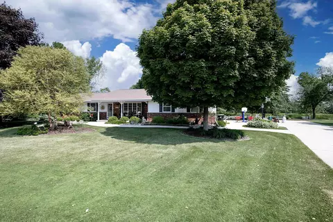 w4930 14th Court, Sherwood, WI 54169