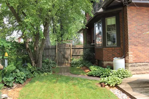 915 Eldorado St, Appleton, WI 54911 photo 32