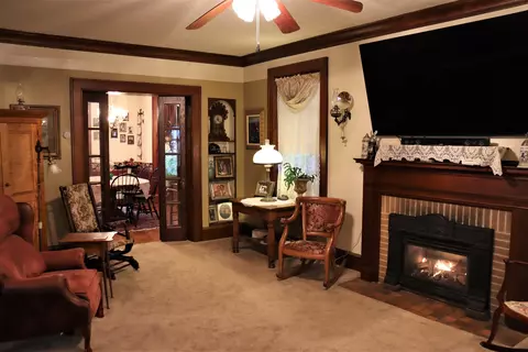 915 Eldorado St, Appleton, WI 54911 photo 9