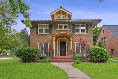 806 S Pierce Ave, Appleton, WI 54914