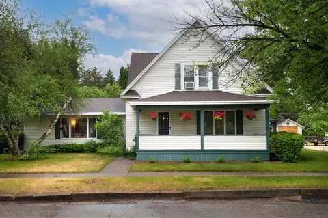 345 Horne St, Redgranite, WI 54970