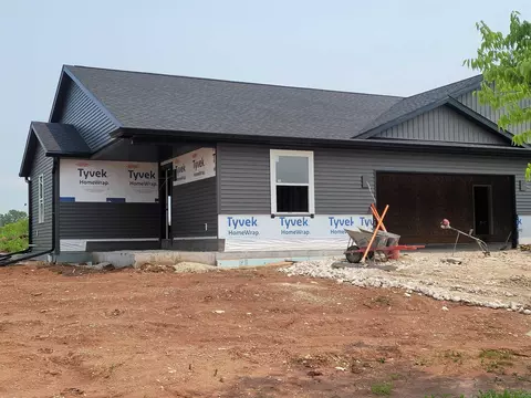 1291 Winchester Ave, Fond Du Lac, WI 54935