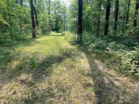 w1250 Council Hill Road, Keshena, WI 54135