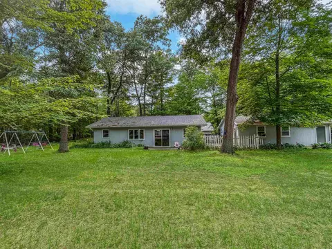 n6987 Lynwood Drive, Shawano, WI 54166