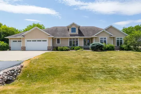 4377 Ravine Way, Oshkosh, WI 54904