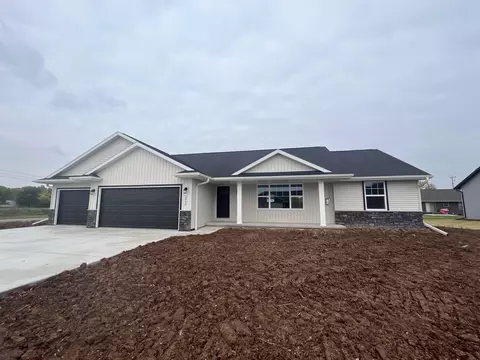 W170 Daylight Court, Kaukauna, WI 54130