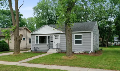 1723 13th Ave, Green Bay, WI 54304