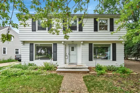 324 W Seymour St, Appleton, WI 54915