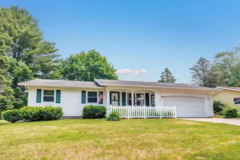 1220 S Park St, Shawano, WI 54166