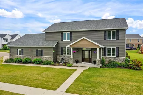w5749 Jochmann Drive, Appleton, WI 54915