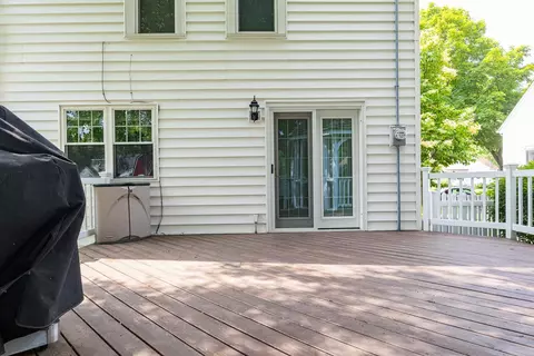 714 E Maple St, Appleton, WI 54915 photo 4