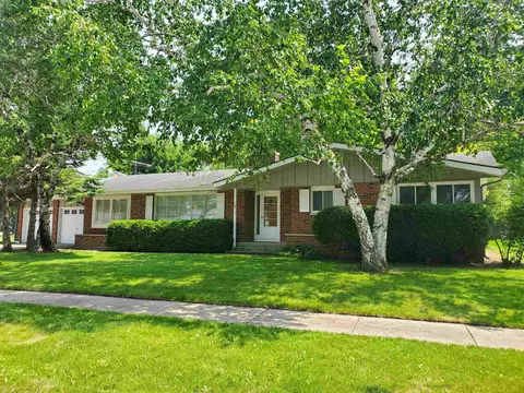 759 Sterling Dr, Fond Du Lac, WI 54935