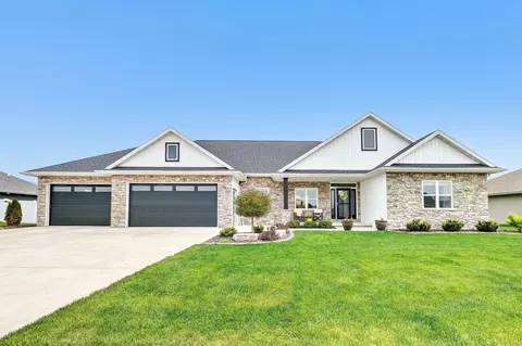 1773 Applewood Dr, De Pere, WI 54115