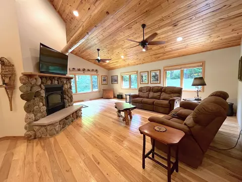 7630 Frontier Rd, Boulder Junction, WI 54512 photo 4