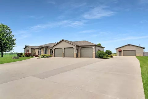 n2005 Holland Road, Appleton, WI 54913