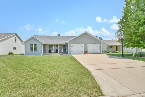 2341 Daytona Speedway, De Pere, WI 54115
