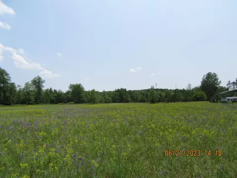 Deschane Avenue, Crivitz, WI 54114