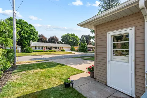 1230 E Pershing St, Appleton, WI 54911 photo 35