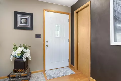 1230 E Pershing St, Appleton, WI 54911 photo 4